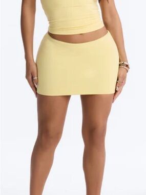 Fashion Nova Pale Yellow Mini Skirt